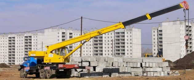 Автокраны в строительстве Екатеринбурга