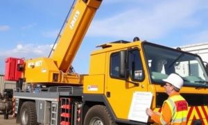 Inspección diaria de una grúa móvil: Checklist imprescindible para operar con seguridad
