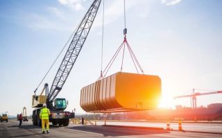 Kranfahren mit Anhängelast: Was ist zu beachten?