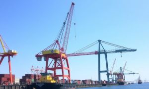 Работа с портовыми кранами: особенности обслуживания и секреты эффективной эксплуатации