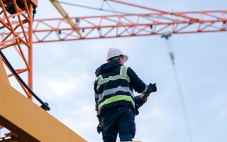 The Role of Apprenticeships in Crane Operation: Building Skilled Professionals for a Safer Industry
