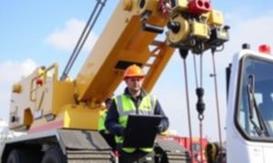 Les formations obligatoires pour les opérateurs de grues auxiliaires — Was Betreiber wissen müssen