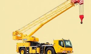 Sonderausstattungen für Autokrane: From Remote Controls to Langstreckenfahrwerk — What Really Makes a Truck Crane Stand Out