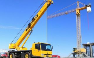 Mobile Cranes vs. Tower Cranes: Key Differences You Need to Know