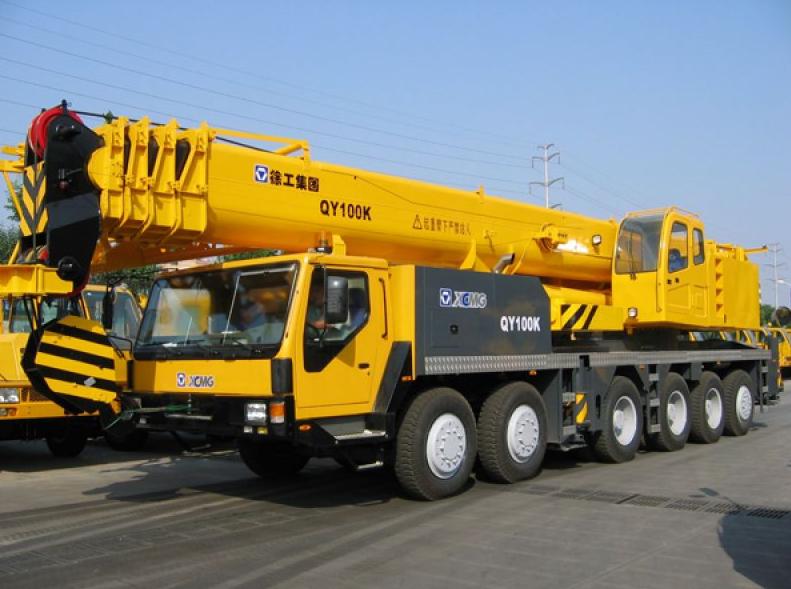 Автокран XCMG 12х6
