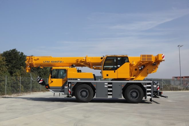 Автокран Liebherr LTM 1040