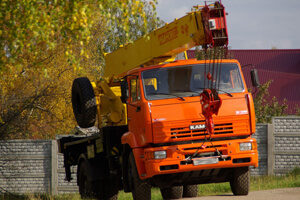 Автокраны БАЗ, Катоо, Ивановец