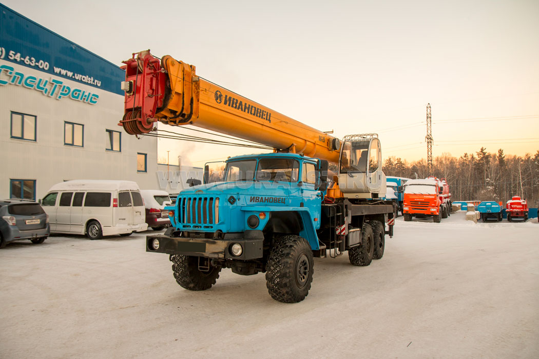 ивановец КС-45717-1Р ОВОИД на шасси Урал 4320